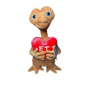 Authentic Universal Studios E.T with heart Plush New With Tags